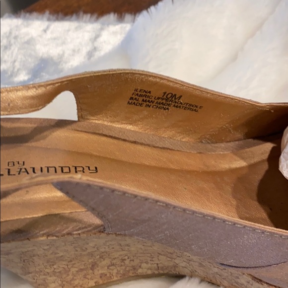 Sandals - Picture 2 of 7